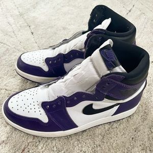 Air Jordan 1 Retro High OG color purple Sz. 8M/9.5W verified authentic